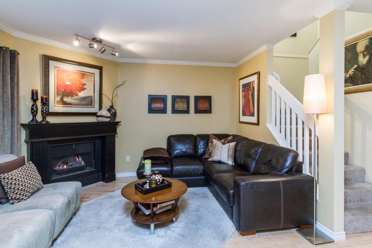 14-838-Tobruck-Ave-North-Vancouver-360hometours-12s at 14 - 838 Tobruck Avenue, Hamilton, North Vancouver