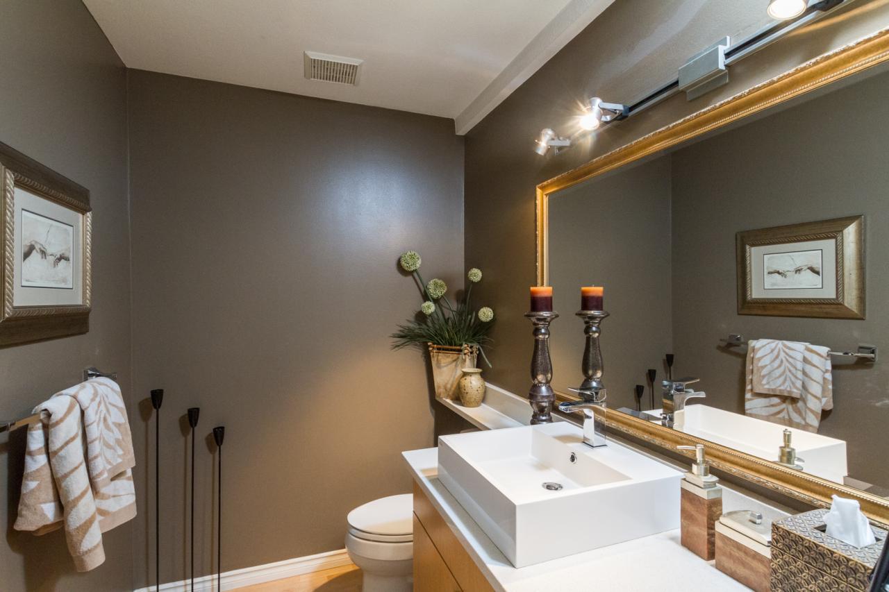 14-838-Tobruck-Ave-North-Vancouver-360hometours-16s at 14 - 838 Tobruck Avenue, Hamilton, North Vancouver