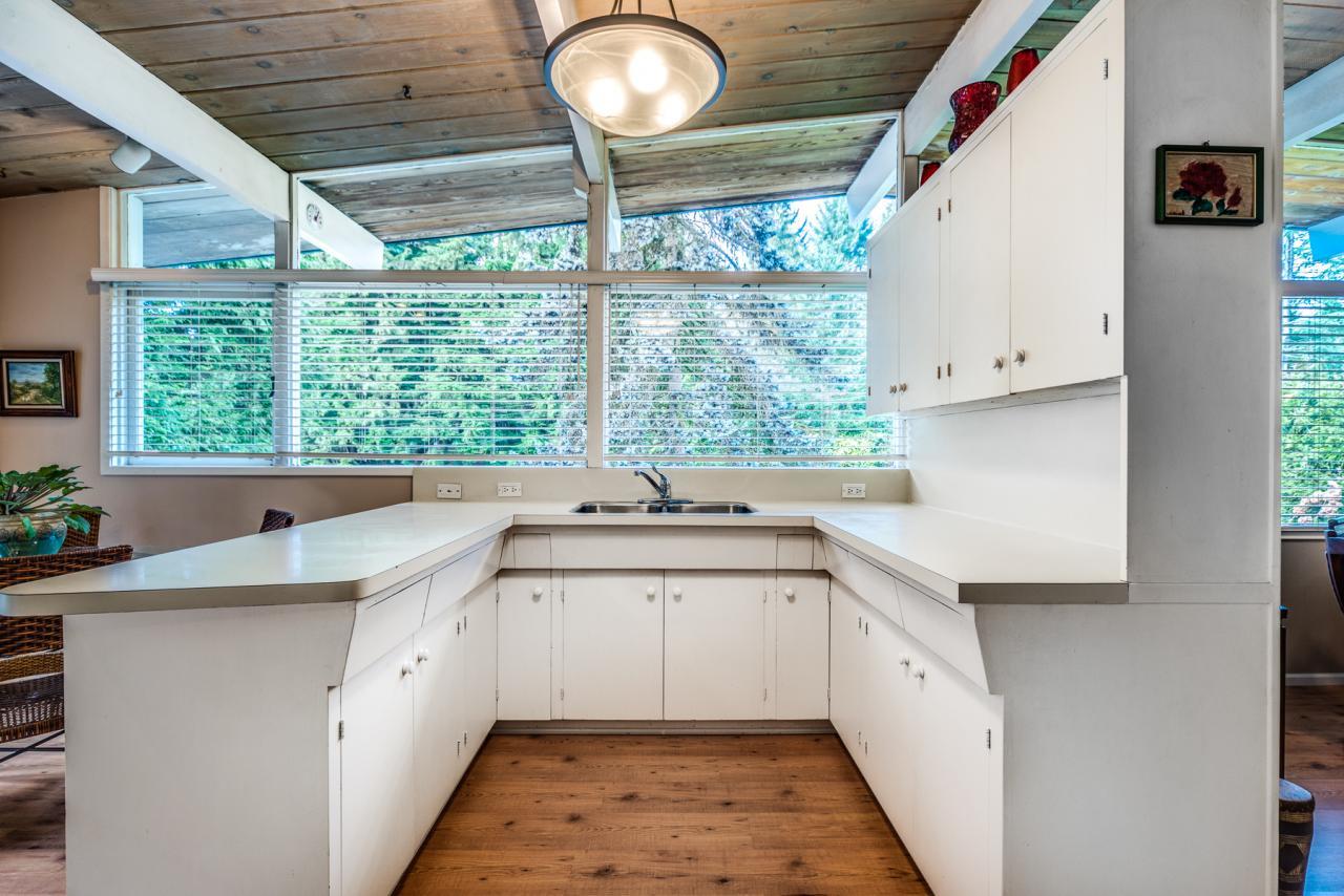 1662-Alderlynn-Drive-North-Vancouver-10s at 1662 Alderlynn, Westlynn, North Vancouver