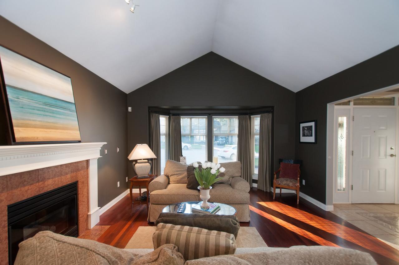 005 at 1279 Eldon Road, Canyon Heights NV, North Vancouver