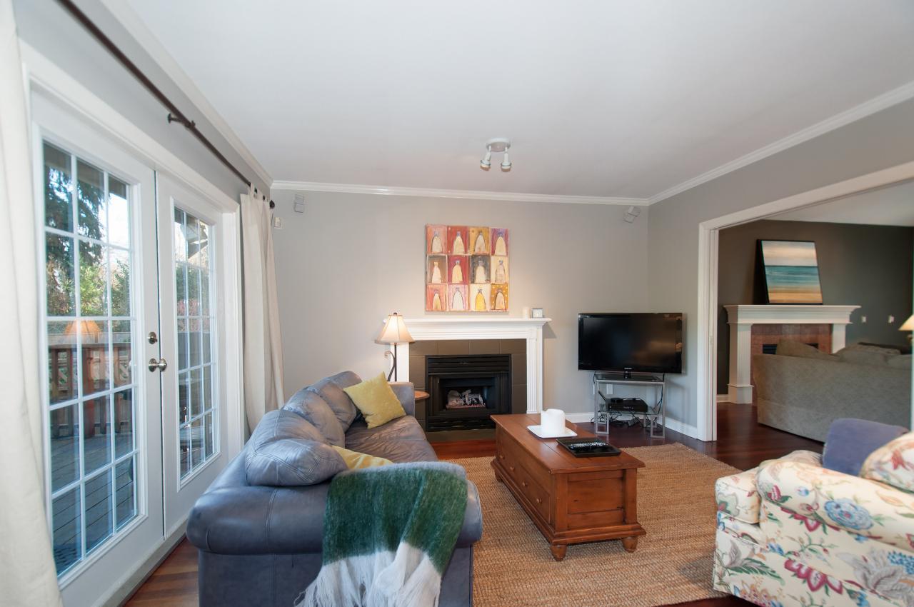 020 at 1279 Eldon Road, Canyon Heights NV, North Vancouver