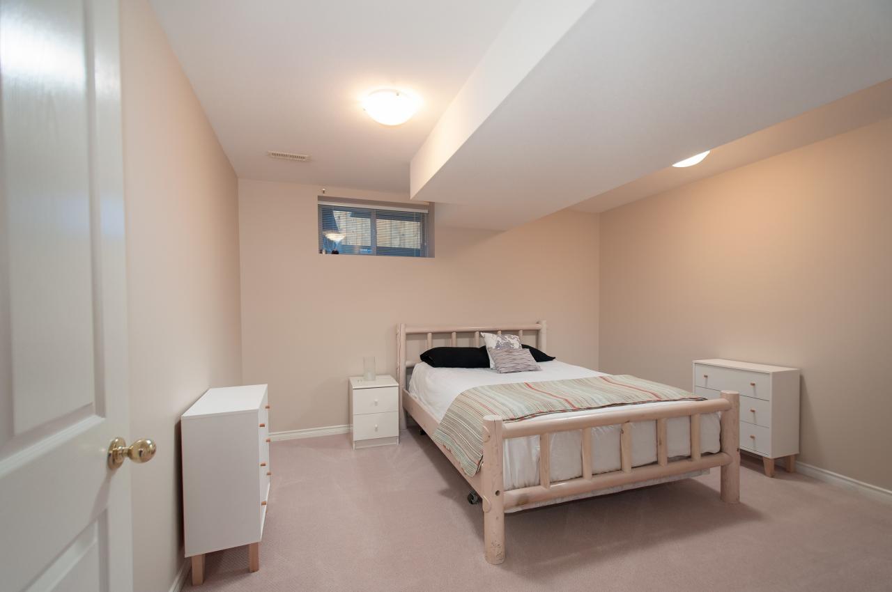 040 at 1279 Eldon Road, Canyon Heights NV, North Vancouver
