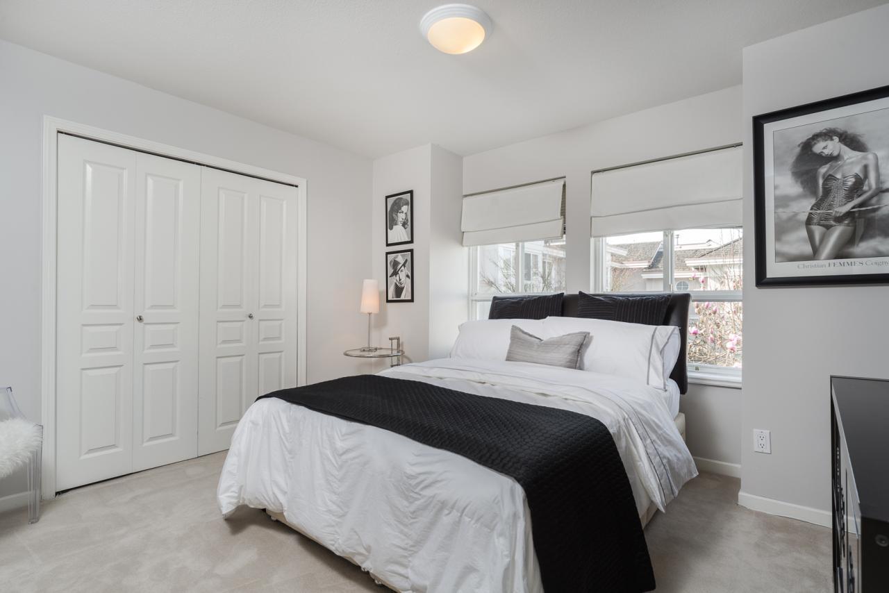 18 at 6 - 251 East 11th, Central Lonsdale, North Vancouver