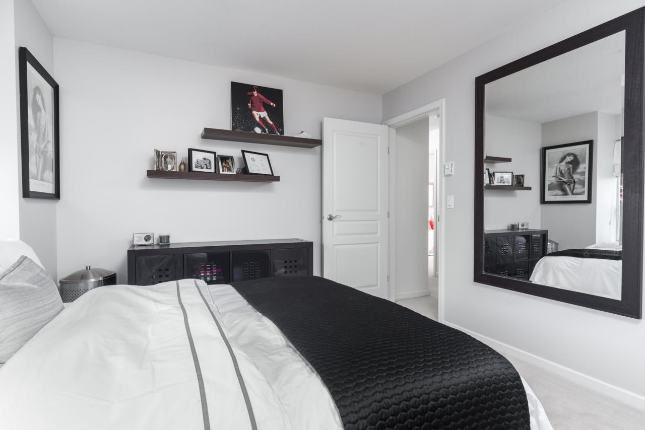 6-251 - 11-street east at 6 - 251 East 11th, Central Lonsdale, North Vancouver