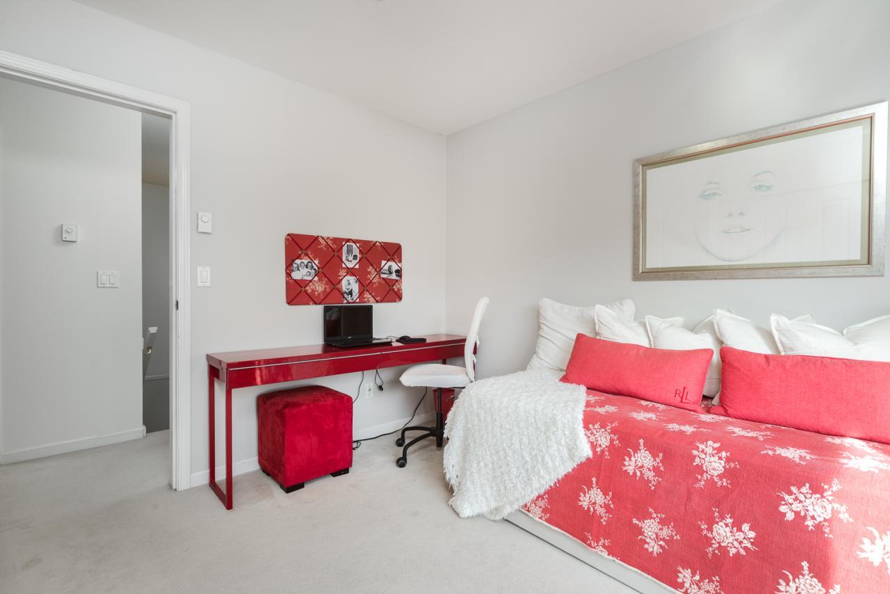 6-251-11th-Street-East-North-Vancouver-360hometours-25s at 6 - 251 East 11th, Central Lonsdale, North Vancouver