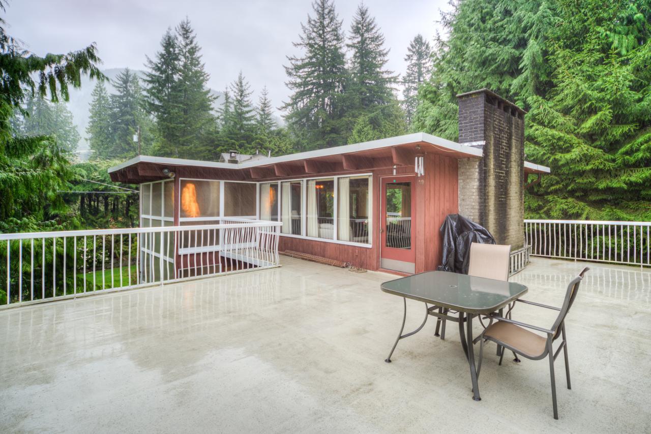 4476-Skyline-Drive-North-Vancouver-360hometours-09s at 4476 Skyline Drive, Canyon Heights NV, North Vancouver