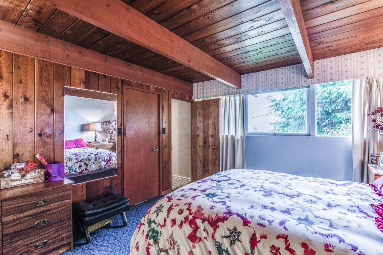 4476-Skyline-Drive-North-Vancouver-360hometours-17s at 4476 Skyline Drive, Canyon Heights NV, North Vancouver