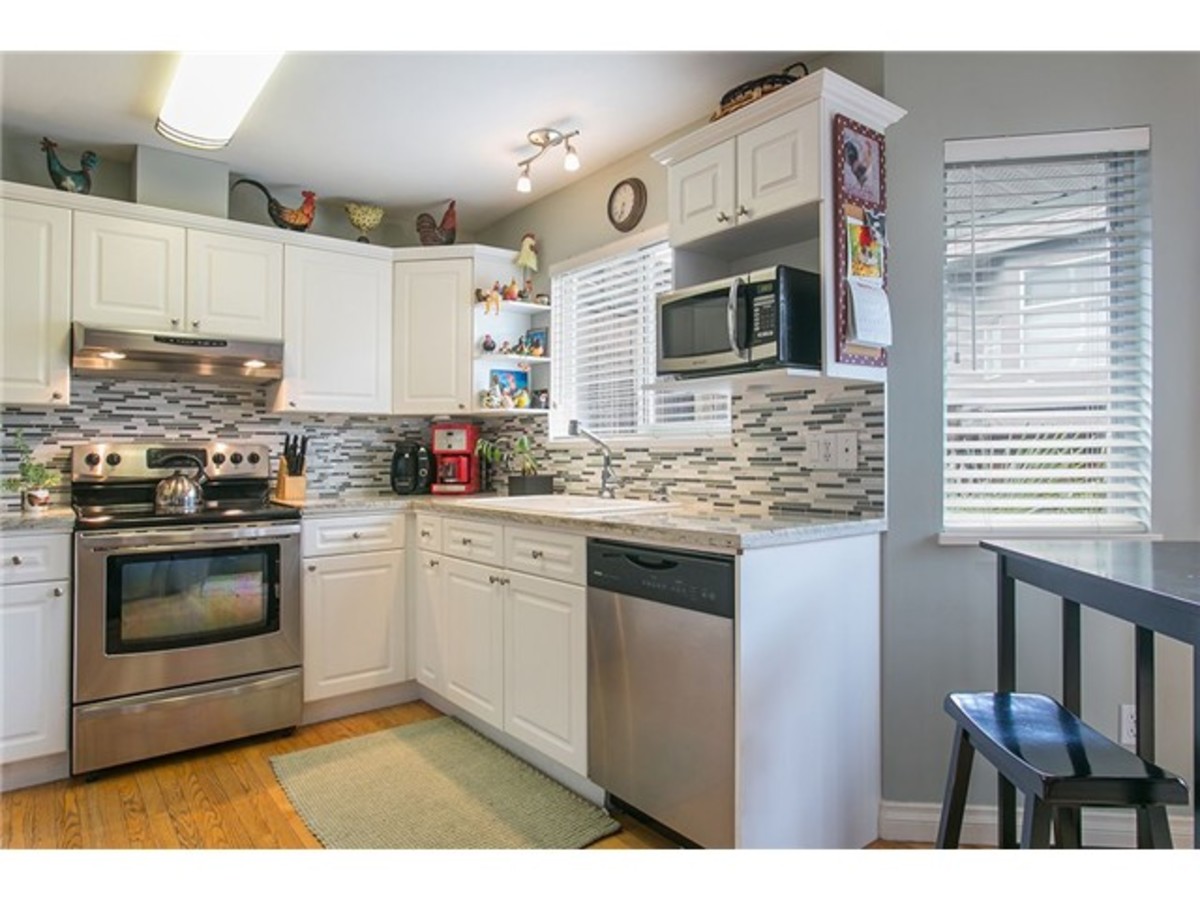 image-261661659-2.jpg at 2 - 245 East 5th Street, Lower Lonsdale, North Vancouver