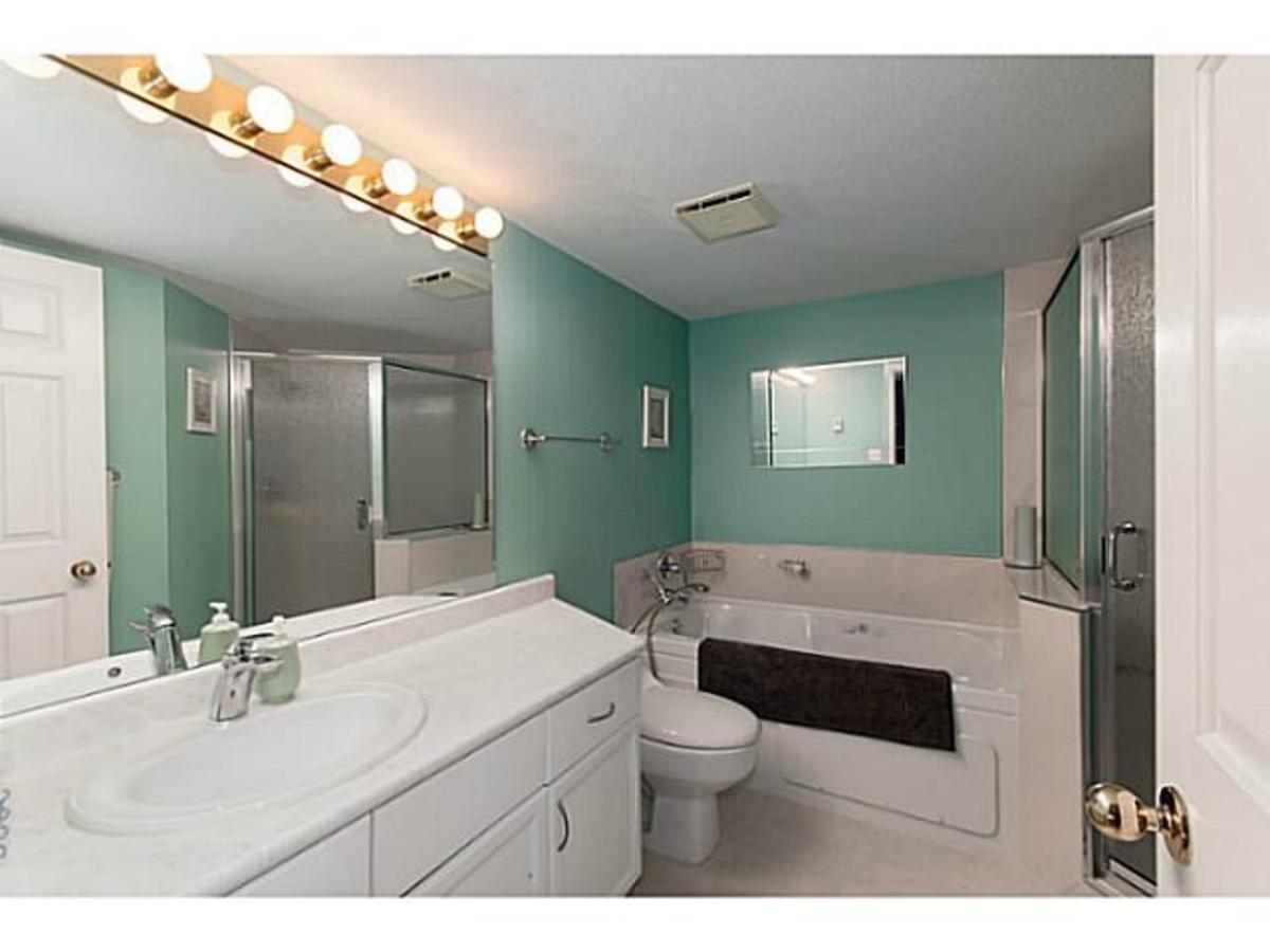 image-261874885-13.jpg at 203 - 123 East 6th Street, Lower Lonsdale, North Vancouver