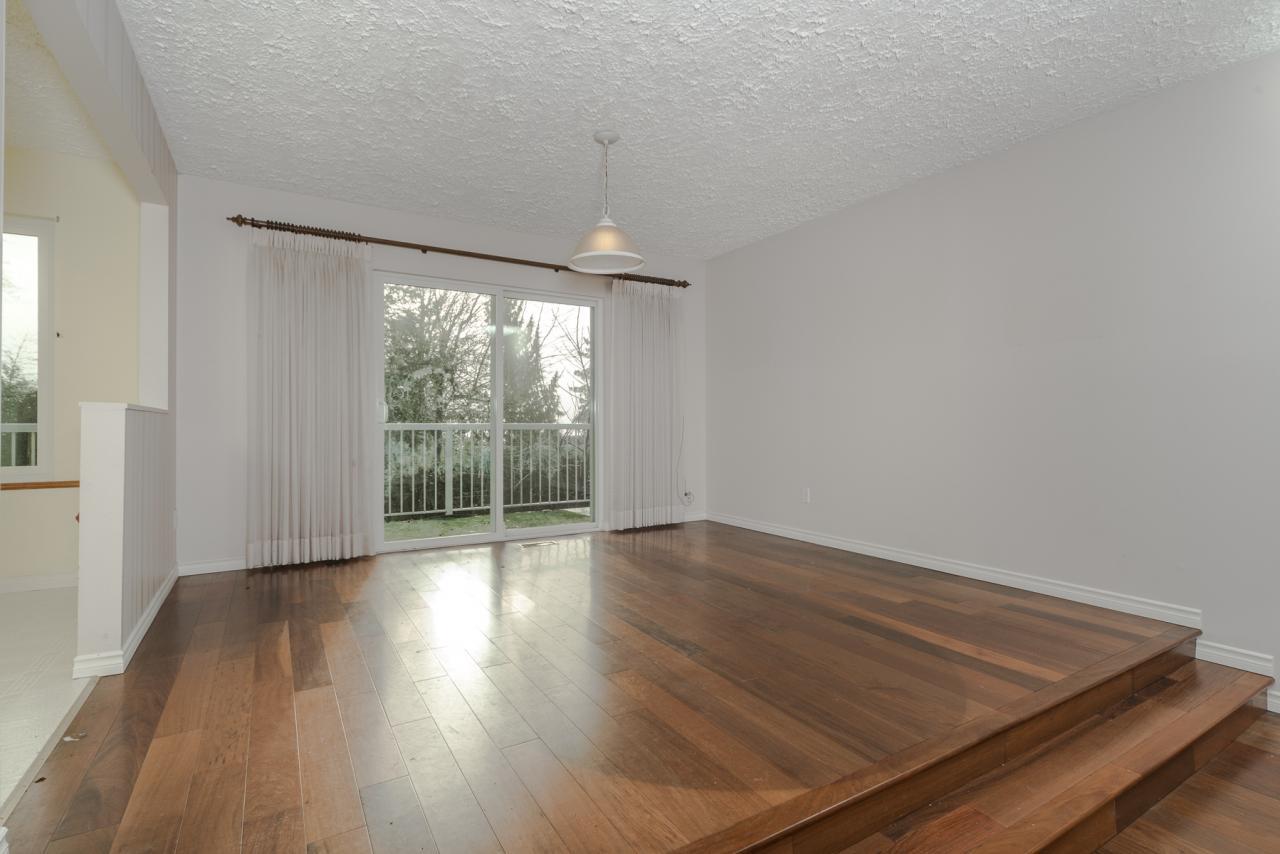 245-East-King-Road-North-Vancouver-360hometours-05s at 245 E Kings Road, Upper Lonsdale, North Vancouver