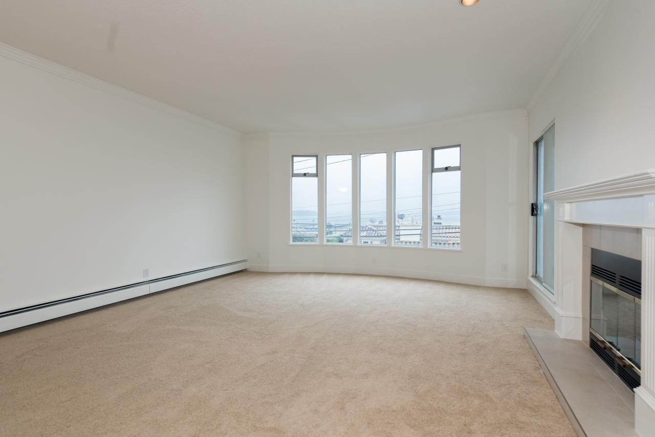 004 at 2358 Marine Drive, Dundarave, West Vancouver