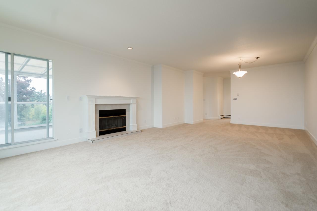 005 at 2358 Marine Drive, Dundarave, West Vancouver