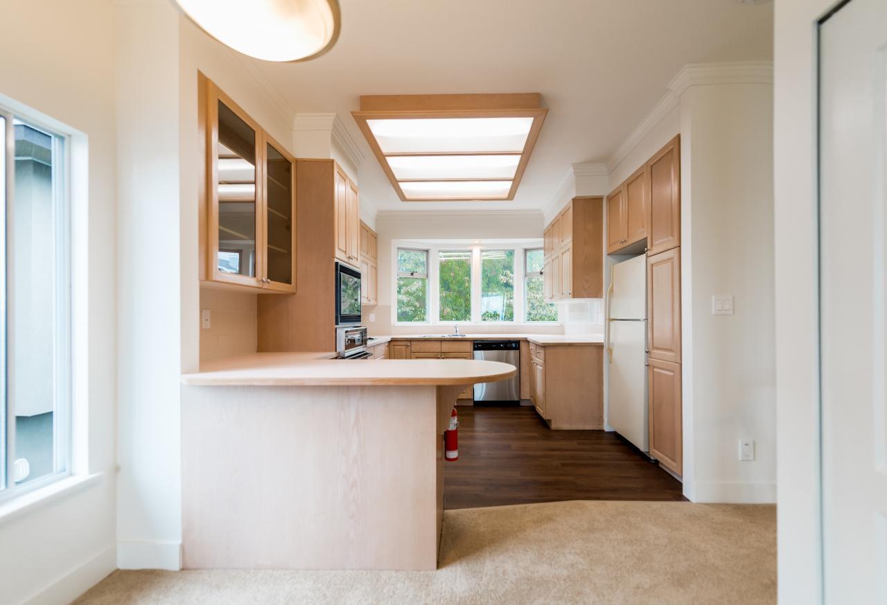 013 at 2358 Marine Drive, Dundarave, West Vancouver