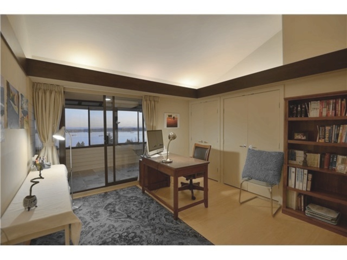 image-262034783-8.jpg at 68 - 2212 Folkestone Way, Panorama Village, West Vancouver