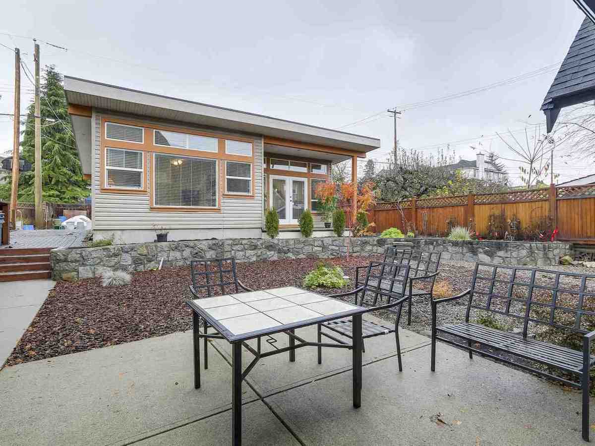 658-e-4th-street-queensbury-north-vancouver-13 at 658 E 4th Street, Queensbury, North Vancouver
