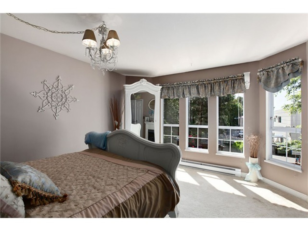 image-259501628-5.jpg at 205 - 1550 Fell Avenue, Hamilton, North Vancouver
