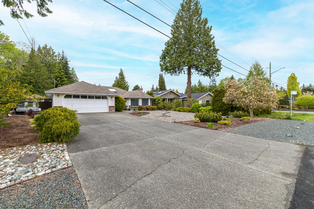 538 Eaglecrest Drive Qualicum Beach, BC Rancher For Sale