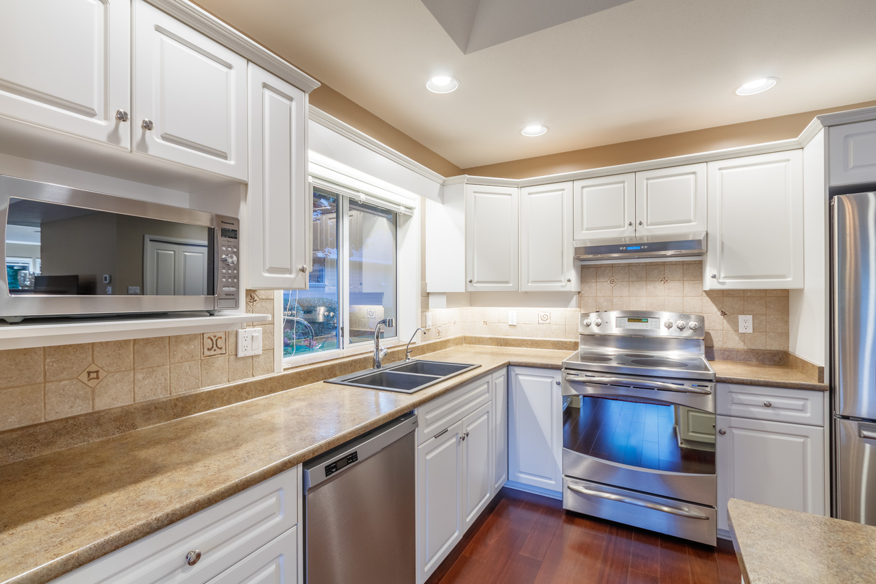 34529 Johnstone Road French Creek, BC Patio Home For Sale