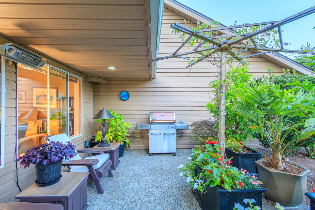 34529 Johnstone Road French Creek, BC Patio Home For Sale