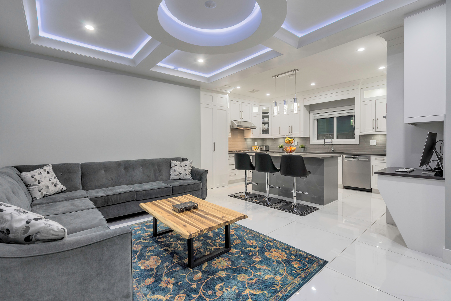 10180-finlayson-dr-360hometours-09