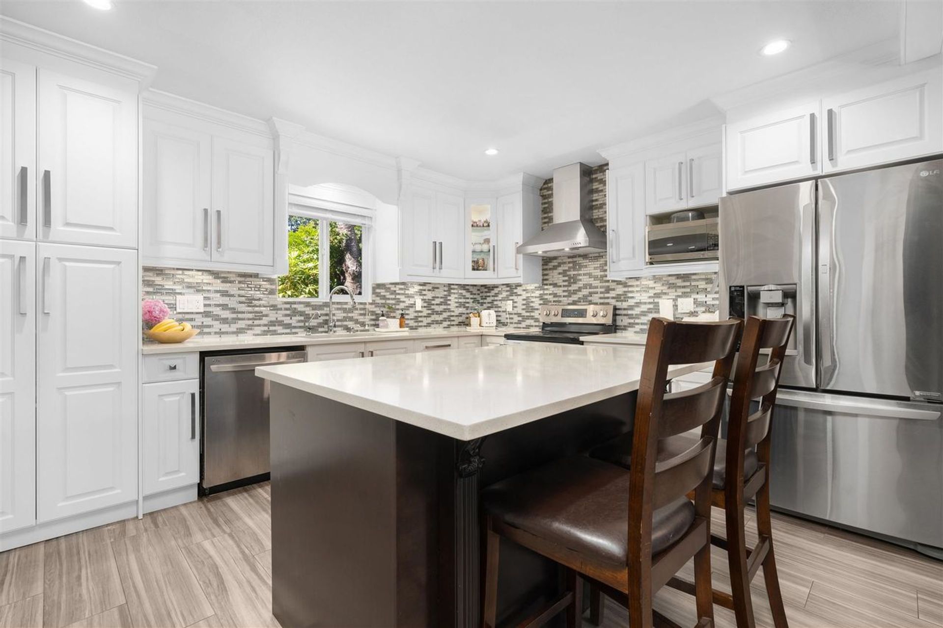 13329-67a-avenue-west-newton-surrey-10