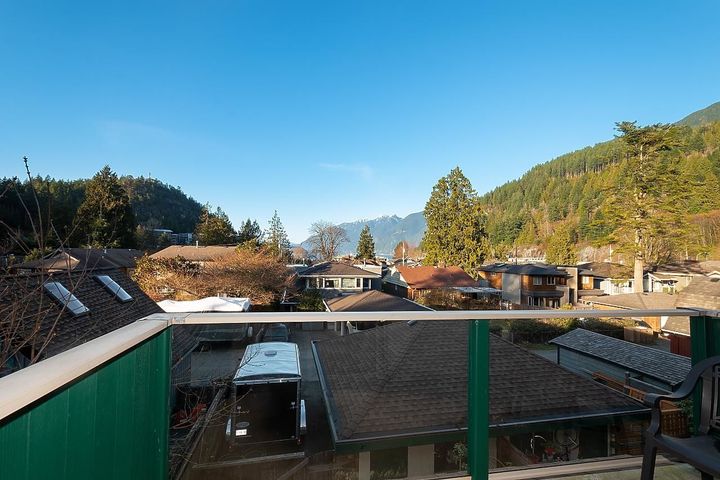 6347-argyle-avenue-horseshoe-bay-wv-west-vancouver-09 at 6347 Argyle Avenue, Horseshoe Bay WV, West Vancouver