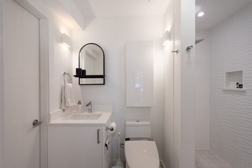 020 at 104 - 1525 Bellevue Avenue, Ambleside, West Vancouver