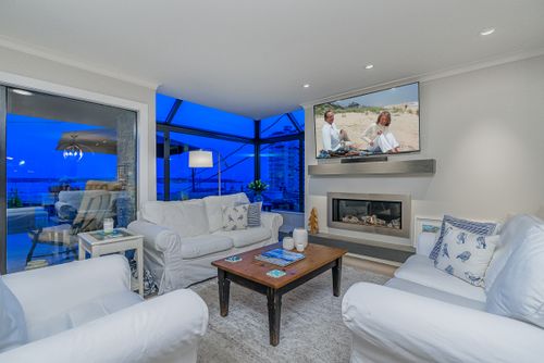 2344-marine-drive-west-vancouver-12 at 2344 Marine Drive, Dundarave, West Vancouver 2344-marine-drive-west-vancouver-12 at 2344 Marine Drive, Dundarave, West Vancouver