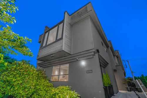 2344-marine-drive-west-vancouver-2 at 2344 Marine Drive, Dundarave, West Vancouver 2344-marine-drive-west-vancouver-2 at 2344 Marine Drive, Dundarave, West Vancouver