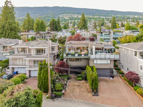 2344-marine-drive-west-vancouver-42 at 2344 Marine Drive, Dundarave, West Vancouver 2344-marine-drive-west-vancouver-42 at 2344 Marine Drive, Dundarave, West Vancouver