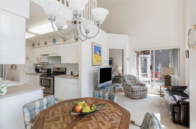 1144-strathaven-drive-northlands-north-vancouver-12 at 301 - 1144 Strathaven Drive, Northlands, North Vancouver 1144-strathaven-drive-northlands-north-vancouver-12 at 301 - 1144 Strathaven Drive, Northlands, North Vancouver