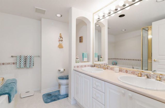 1144-strathaven-drive-northlands-north-vancouver-27 at 301 - 1144 Strathaven Drive, Northlands, North Vancouver 1144-strathaven-drive-northlands-north-vancouver-27 at 301 - 1144 Strathaven Drive, Northlands, North Vancouver