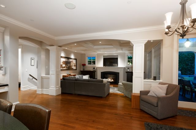 006 at 2215 Jefferson Avenue, Dundarave, West Vancouver 006 at 2215 Jefferson Avenue, Dundarave, West Vancouver