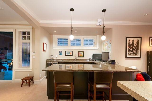 038 at 2215 Jefferson Avenue, Dundarave, West Vancouver 038 at 2215 Jefferson Avenue, Dundarave, West Vancouver