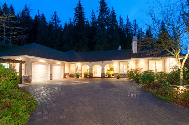 425-eastcot-rd-ext-frt at 425 Eastcot Road, British Properties, West Vancouver 425-eastcot-rd-ext-frt at 425 Eastcot Road, British Properties, West Vancouver