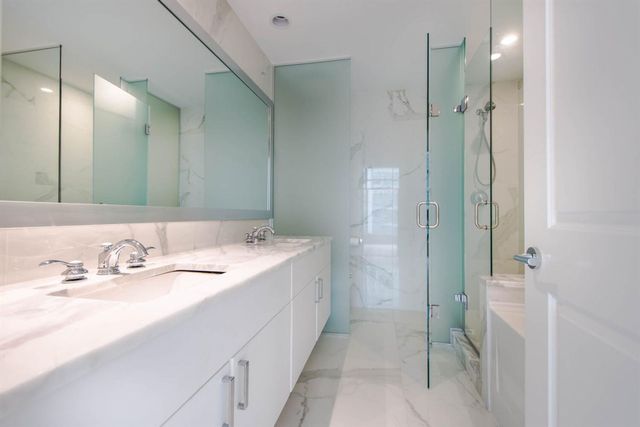 175-victory-ship-way-lower-lonsdale-north-vancouver-22 at 404 - 175 Victory Ship Way, Lower Lonsdale, North Vancouver