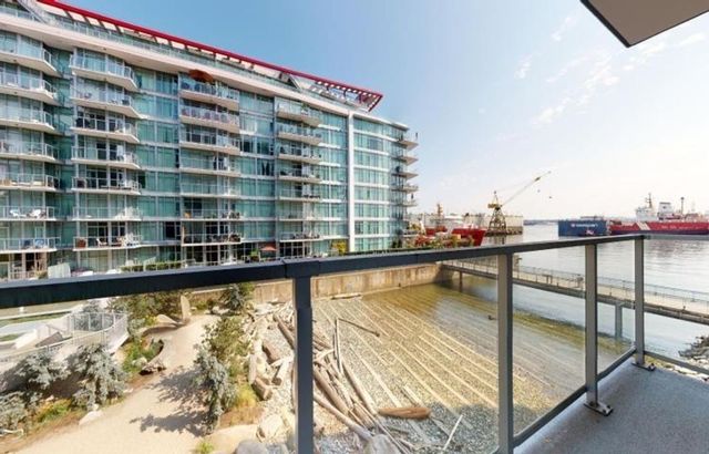 175-victory-ship-way-lower-lonsdale-north-vancouver-29 at 404 - 175 Victory Ship Way, Lower Lonsdale, North Vancouver