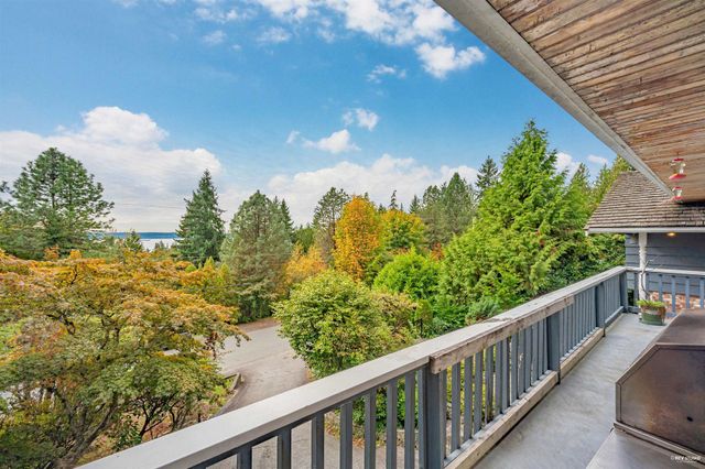 3115-benbow-road-westmount-wv-west-vancouver-18 at 3115 Benbow Road, Westmount WV, West Vancouver 3115-benbow-road-westmount-wv-west-vancouver-18 at 3115 Benbow Road, Westmount WV, West Vancouver