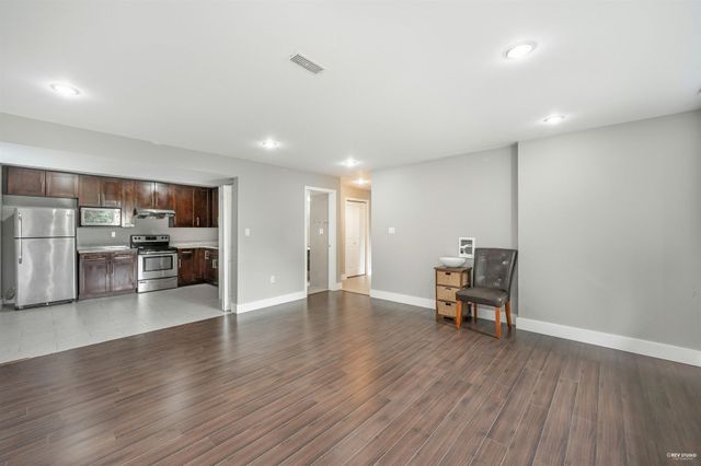 3115-benbow-road-westmount-wv-west-vancouver-25 at 3115 Benbow Road, Westmount WV, West Vancouver 3115-benbow-road-westmount-wv-west-vancouver-25 at 3115 Benbow Road, Westmount WV, West Vancouver