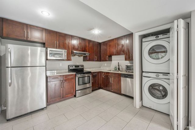 3115-benbow-road-westmount-wv-west-vancouver-26 at 3115 Benbow Road, Westmount WV, West Vancouver 3115-benbow-road-westmount-wv-west-vancouver-26 at 3115 Benbow Road, Westmount WV, West Vancouver