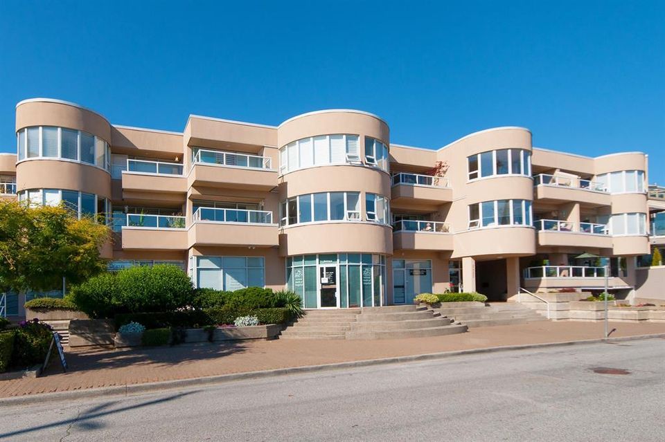 262759194-1 at 303 - 2455 Bellevue Avenue, Dundarave, West Vancouver