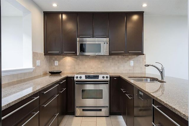 262759194-12 at 303 - 2455 Bellevue Avenue, Dundarave, West Vancouver 262759194-12 at 303 - 2455 Bellevue Avenue, Dundarave, West Vancouver