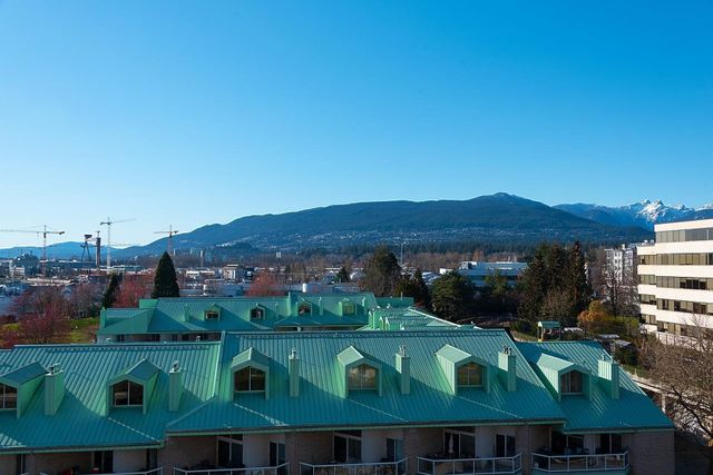 168-chadwick-court-lower-lonsdale-north-vancouver-14 at 610 - 168 Chadwick Court, Lower Lonsdale, North Vancouver 168-chadwick-court-lower-lonsdale-north-vancouver-14 at 610 - 168 Chadwick Court, Lower Lonsdale, North Vancouver