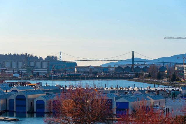 168-chadwick-court-lower-lonsdale-north-vancouver-15 at 610 - 168 Chadwick Court, Lower Lonsdale, North Vancouver 168-chadwick-court-lower-lonsdale-north-vancouver-15 at 610 - 168 Chadwick Court, Lower Lonsdale, North Vancouver