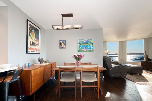 168-chadwick-court-lower-lonsdale-north-vancouver-20 at 610 - 168 Chadwick Court, Lower Lonsdale, North Vancouver 168-chadwick-court-lower-lonsdale-north-vancouver-20 at 610 - 168 Chadwick Court, Lower Lonsdale, North Vancouver