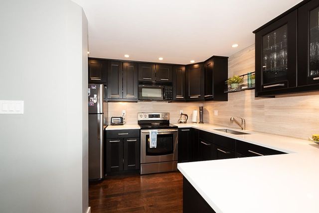 168-chadwick-court-lower-lonsdale-north-vancouver-23 at 610 - 168 Chadwick Court, Lower Lonsdale, North Vancouver 168-chadwick-court-lower-lonsdale-north-vancouver-23 at 610 - 168 Chadwick Court, Lower Lonsdale, North Vancouver