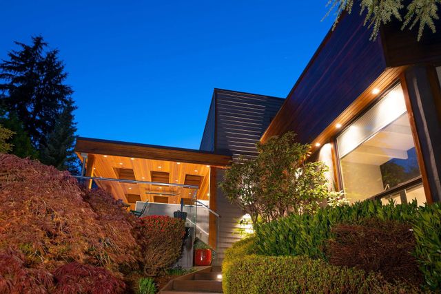 1345-sinclair-street-ambleside-west-vancouver-06 at 1345 Sinclair Street, Ambleside, West Vancouver 1345-sinclair-street-ambleside-west-vancouver-06 at 1345 Sinclair Street, Ambleside, West Vancouver