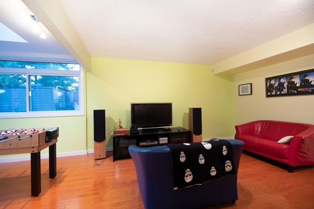 1345-sinclair-street-ambleside-west-vancouver-16 at 1345 Sinclair Street, Ambleside, West Vancouver 1345-sinclair-street-ambleside-west-vancouver-16 at 1345 Sinclair Street, Ambleside, West Vancouver