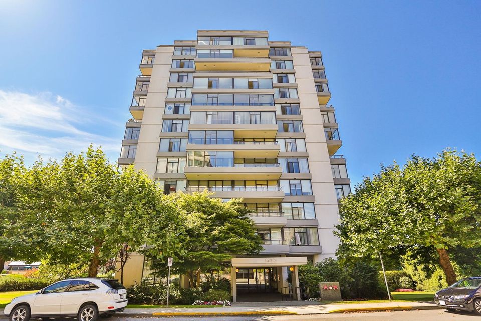 1480-duchess-avenue-ambleside-west-vancouver-31 at 1202 - 1480 Duchess Avenue, Ambleside, West Vancouver