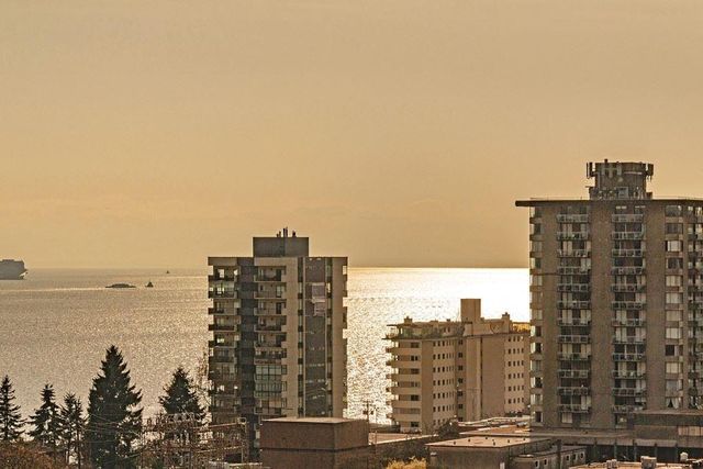 179_r2563558_30 at 1202 - 1480 Duchess Avenue, Ambleside, West Vancouver 179_r2563558_30 at 1202 - 1480 Duchess Avenue, Ambleside, West Vancouver